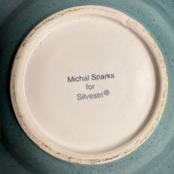 Vintage Silvestri Ceramic Bowl Embossed Fish & Seashell Design, Sea Green Glaze - Picture 3 of 3